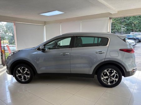 2020 Kia Sportage - photo 2