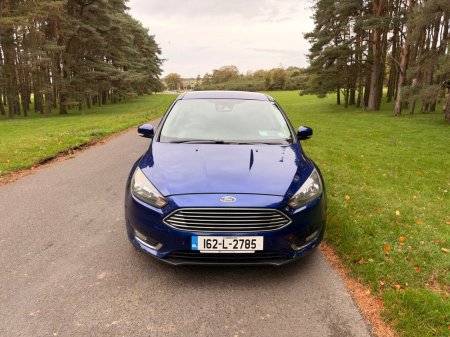 2016 Ford Focus - photo 2