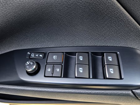 2019 Toyota Camry - photo 27