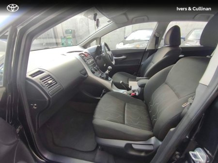 2012 Toyota Auris - photo 6