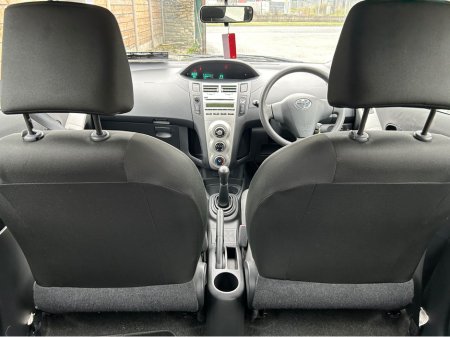 2007 Toyota Yaris - photo 12