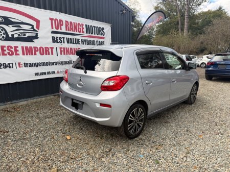 2017 Mitsubishi Mirage - photo 10