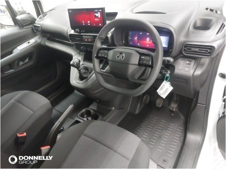 2025 Vauxhall Other - photo 7