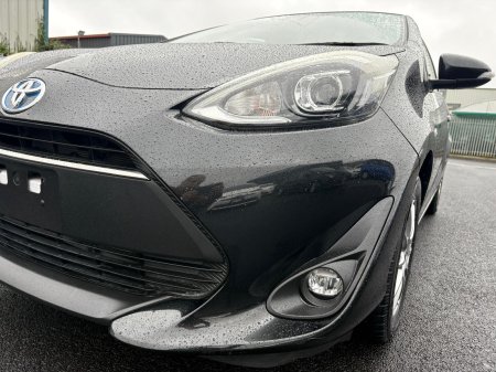 2017 Toyota Aqua - photo 6
