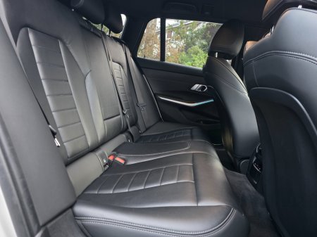 2021 BMW 3-Series - photo 19
