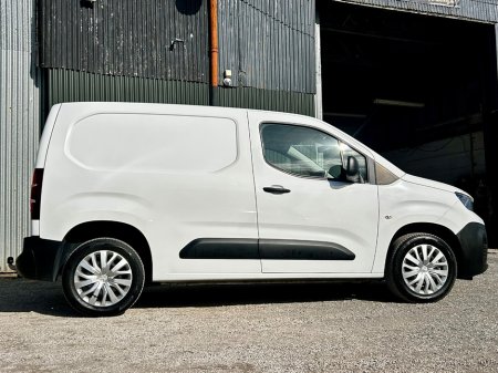 2022 Peugeot Partner - photo 3