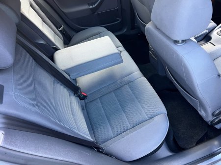 2008 Volkswagen Golf - photo 18