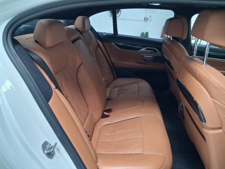 2019 BMW 7-Series - photo 15