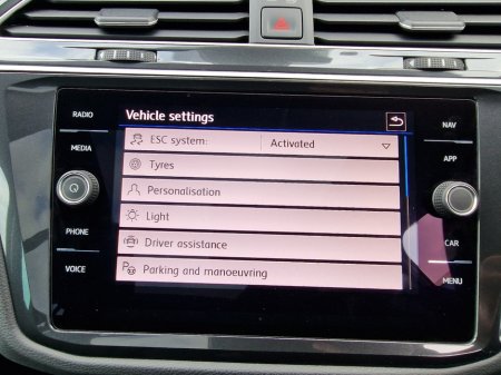 2021 Volkswagen Tiguan - photo 25