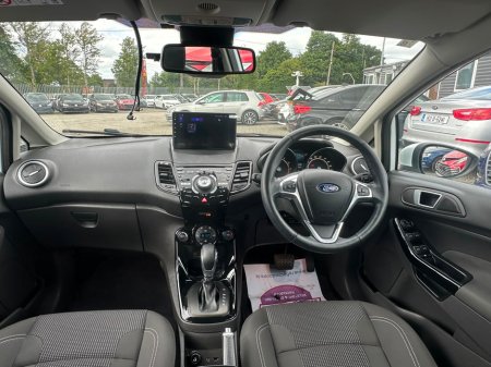 2016 Ford Fiesta - photo 16
