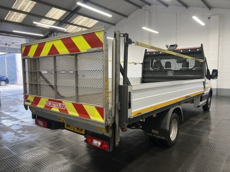 2022 Ford Transit - photo 2