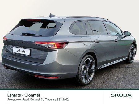 2026 Skoda Superb - photo 3