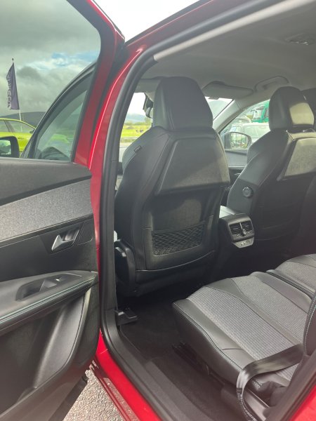 2022 Peugeot 5008 - photo 9