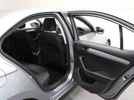 2021 Skoda Superb - photo 26