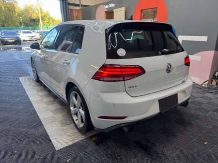 2017 Volkswagen Golf - photo 5