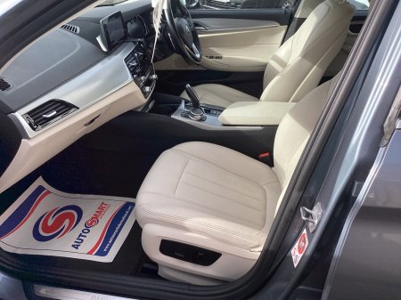 2017 BMW 5-Series - photo 16