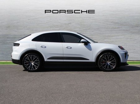 2026 Porsche Macan - photo 4