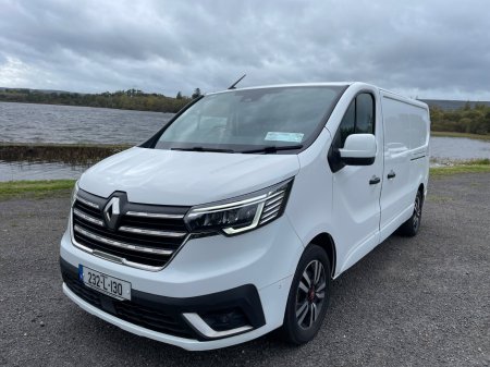 2023 Renault Trafic - photo 14