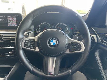2017 BMW 5-Series - photo 12