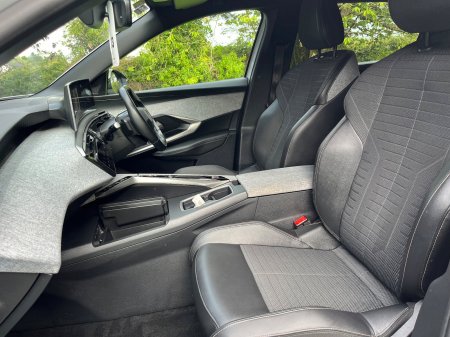 2025 Peugeot 5008 - photo 14