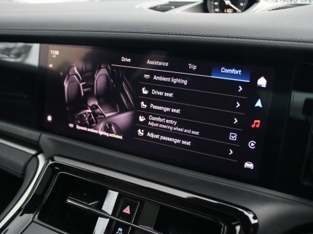 2025 Porsche Panamera - photo 18