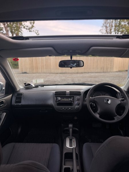 2005 Honda Civic - photo 30