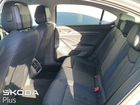 2025 Skoda Superb - photo 7