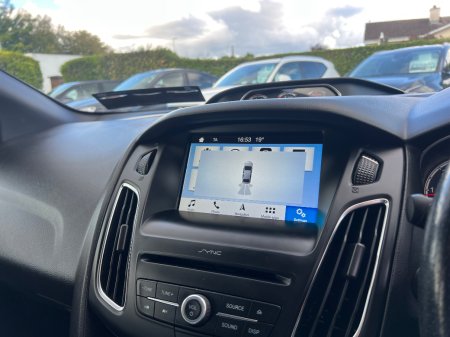 2018 Ford Focus - photo 28