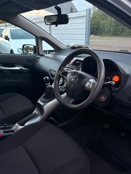 2012 Toyota Auris - photo 36