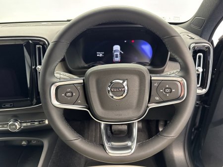 2026 Volvo EX40 - photo 13