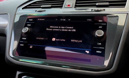 2018 Volkswagen Tiguan - photo 49