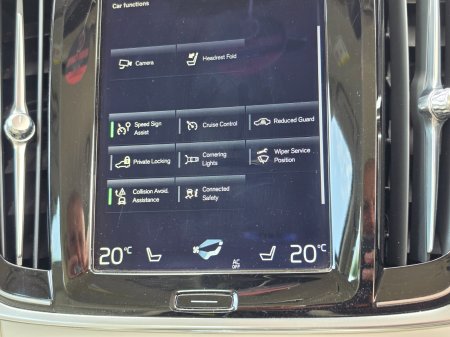 2017 Volvo S90 - photo 21