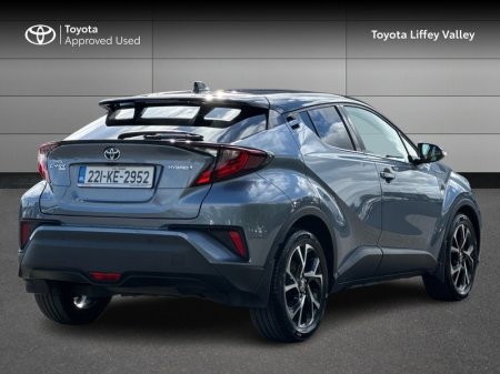 2022 Toyota C-HR - photo 2