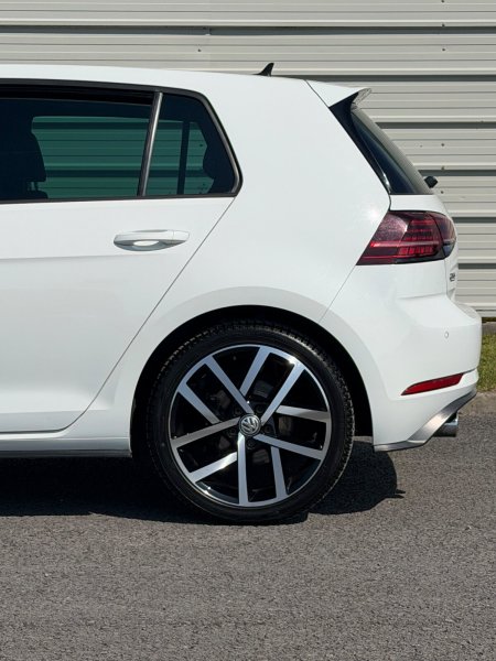 2018 Volkswagen Golf - photo 8