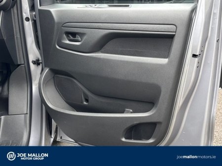 2027 Peugeot Expert - photo 14