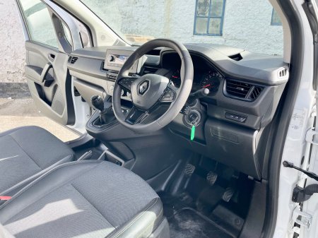 2023 Renault Kangoo - photo 9