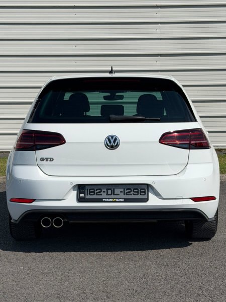 2018 Volkswagen Golf - photo 3