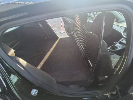 2022 Opel Astra - photo 9