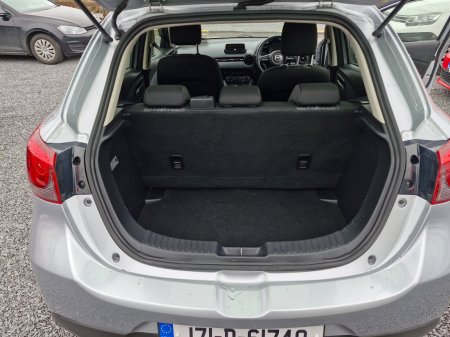 2017 Mazda Demio - photo 12