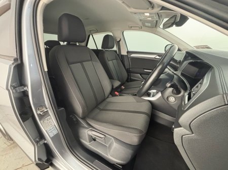 2022 Volkswagen T-Roc - photo 18