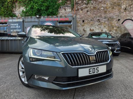 2019 Skoda Superb - photo 2