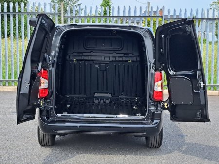 2026 Opel Combo - photo 14