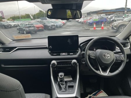 2025 Toyota RAV4 - photo 8