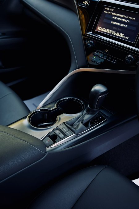 2019 Toyota Camry - photo 11