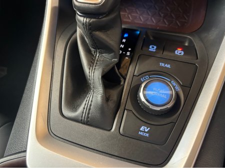 2021 Toyota RAV4 - photo 19