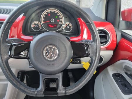 2013 Volkswagen up! - photo 16