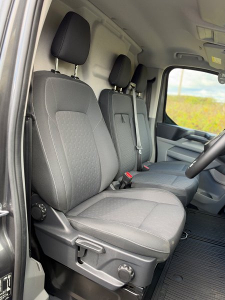 2025 Ford Transit Custom - photo 19
