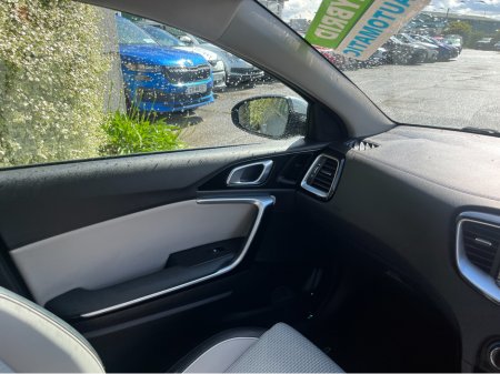 2021 Kia Ceed - photo 14