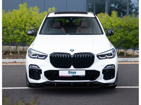2020 BMW X5 - photo 2