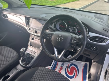 2018 Opel Astra - photo 9